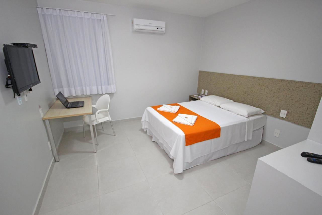 Hotel Encantos De Penedo  Buitenkant foto